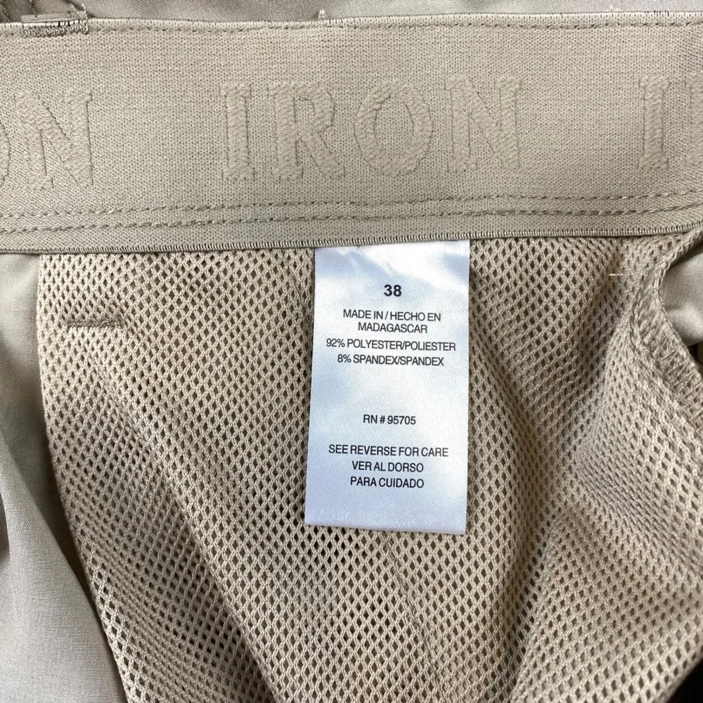 NWT Iron Co Mens Stretch Hybrid Cargo Shorts Khaki Tan Size 38 I427149S